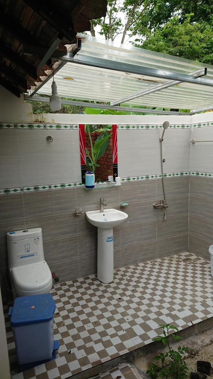 Vuonthuguesthousegarden Tỉnh Kontum Zewnętrze zdjęcie